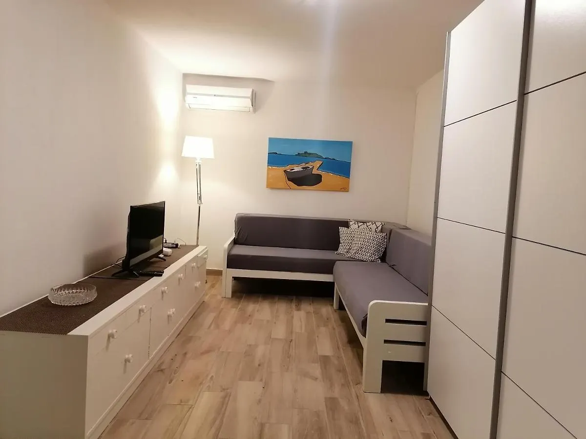 Apartament Small Guest House Punta Pakoštane